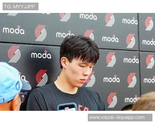 媒体人称杨瀚森在CBA锻炼出八块腹肌NBA教练建议他增加体重以适应比赛 媒体人称杨瀚森在CBA锻炼出八块腹肌NBA教练建议他增加体重以适应比赛