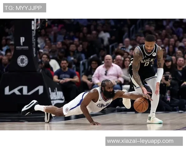 今日快船迎战尼克斯哈登缺阵一场后有望复出状态回暖